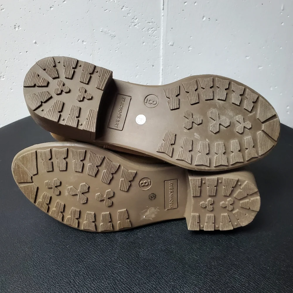 St. John's Bay Brown Ankle (Dobie) Booties Sz 8 NWOT - Picture 7 of 10